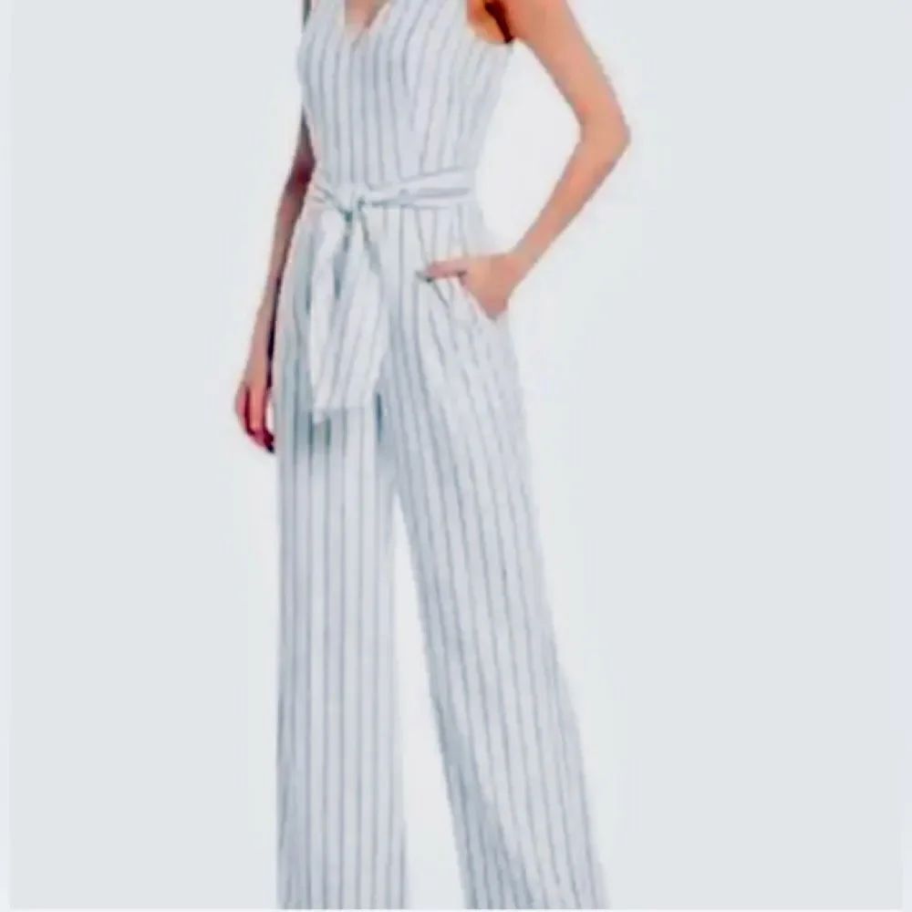 Antonio Melani Trina striped jumpsuit size 2